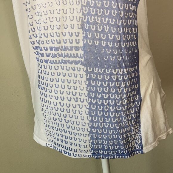 True Religion Soft White V Neck Tee Shirt Small - Picture 3 of 6